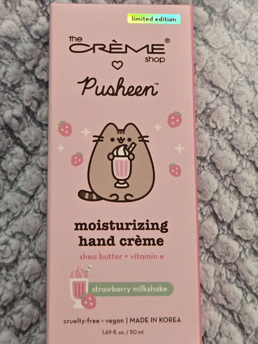 The Creme Shop - Pusheen Moisturizing Hand Crème - Pink (Strawberry Milkshake)